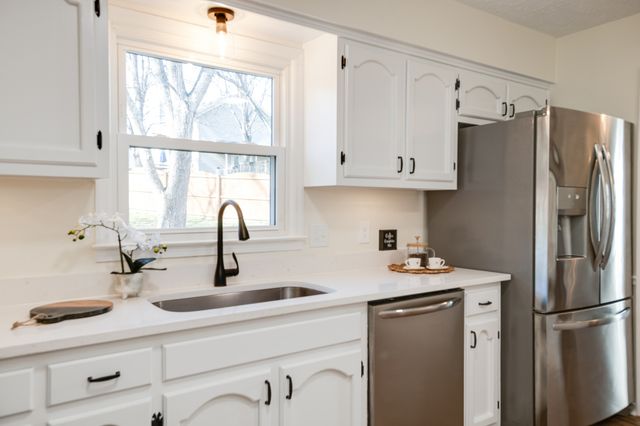 820 Briargrove Dr, La Vergne, TN 37086