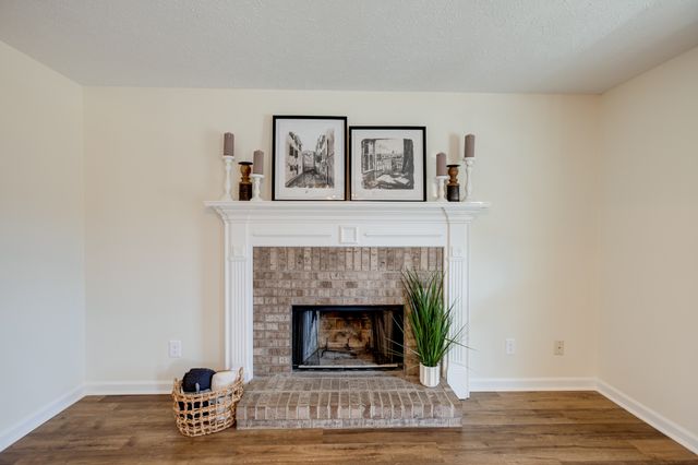 820 Briargrove Dr, La Vergne, TN 37086