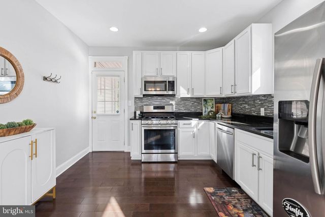 412 FAIRMOUNT AVE, Towson, MD 21286