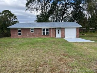 801 SE 6th Street, Antlers, OK 74523