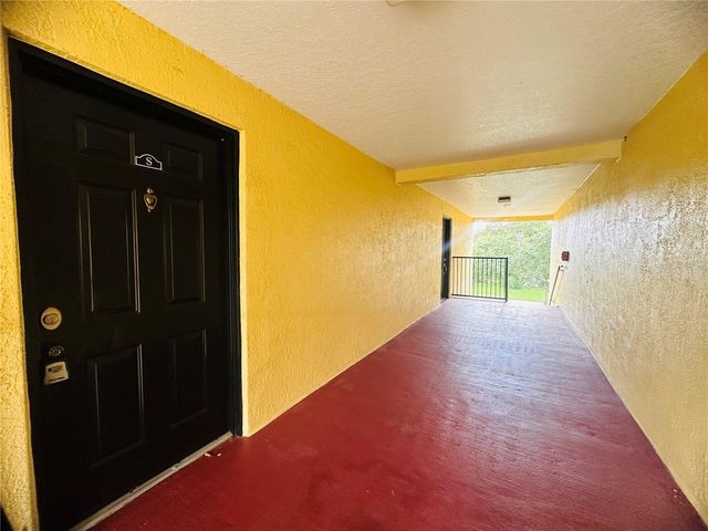 2071 DIXIE BELLE DRIVE 2071S, Orlando, FL 32812
