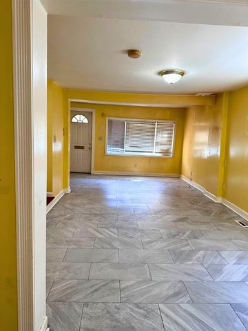 105 MCADOO AVE, Jc, Greenville, NJ 07305