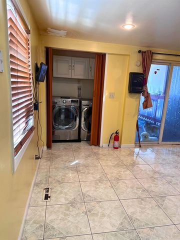 105 MCADOO AVE, Jc, Greenville, NJ 07305