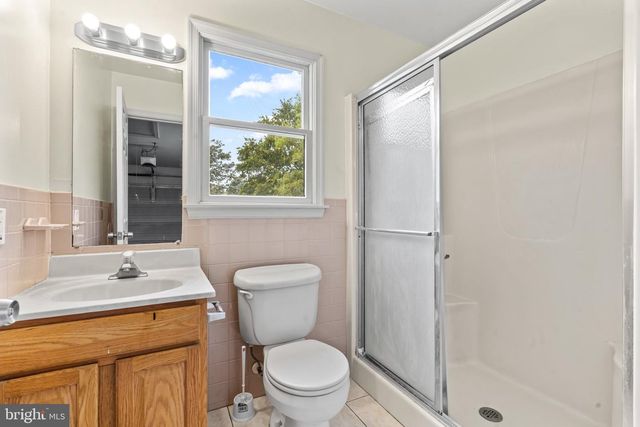 1213 S POINTE DR, Hagerstown, MD 21740