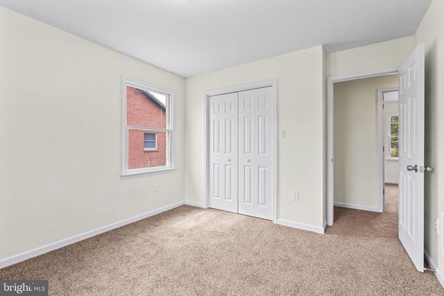 1213 S POINTE DR, Hagerstown, MD 21740