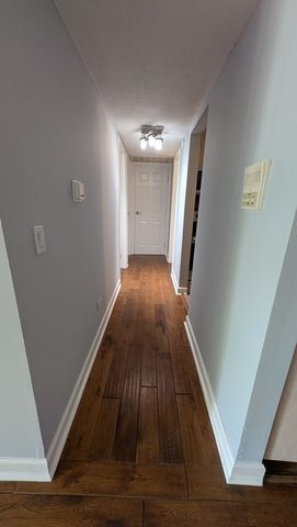 1201 PLEASANT RUN Drive 312, Wheeling, IL 60090