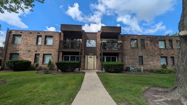 1201 PLEASANT RUN Drive 312, Wheeling, IL 60090