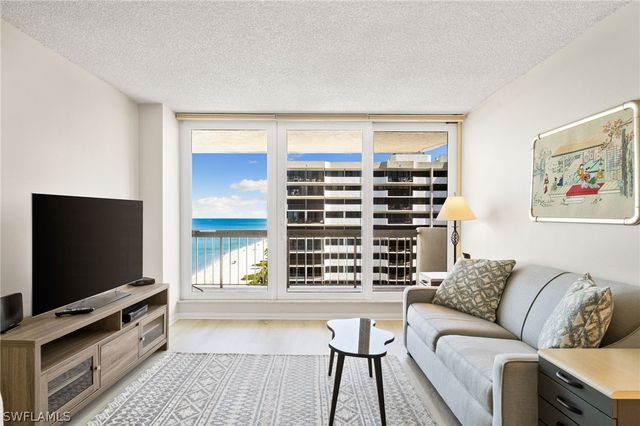 4001 Gulf Shore BLVD N 1106, Naples, FL 34103