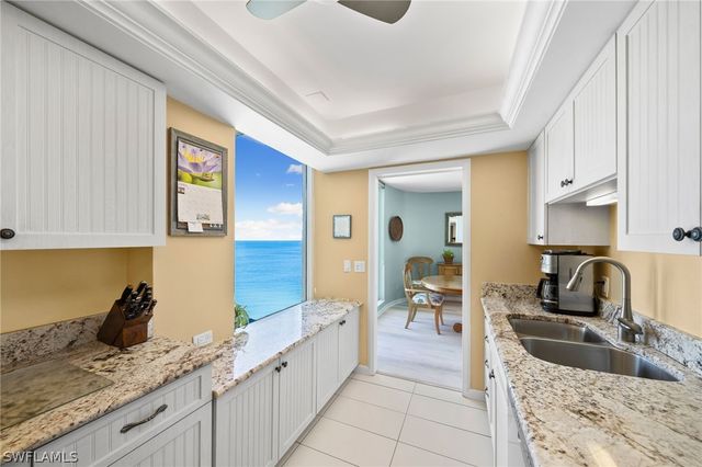 4001 Gulf Shore BLVD N 1106, Naples, FL 34103