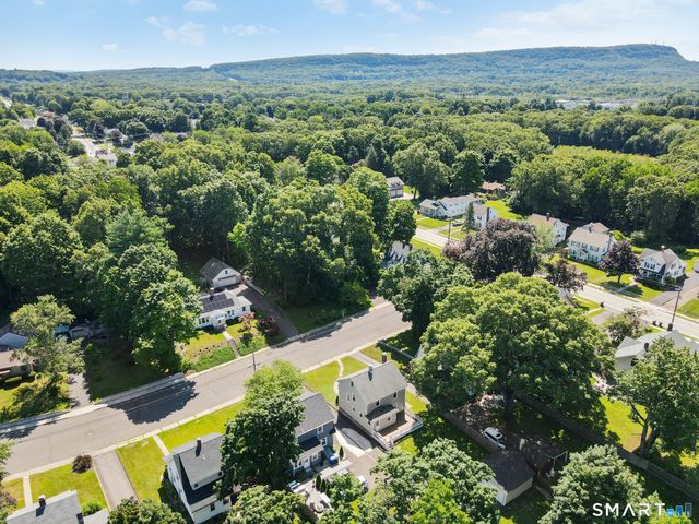 121 Highwood Avenue, Southington, CT 06489