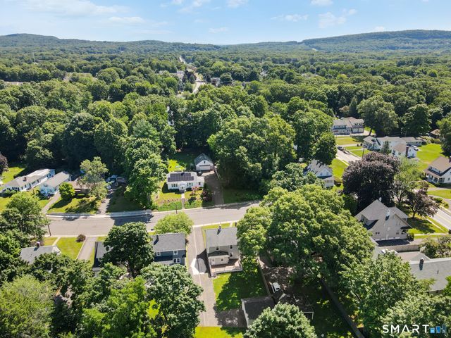 121 Highwood Avenue, Southington, CT 06489