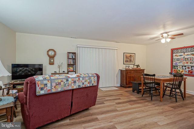 13 BUCKTHORN CT, Woodbury, NJ 08096