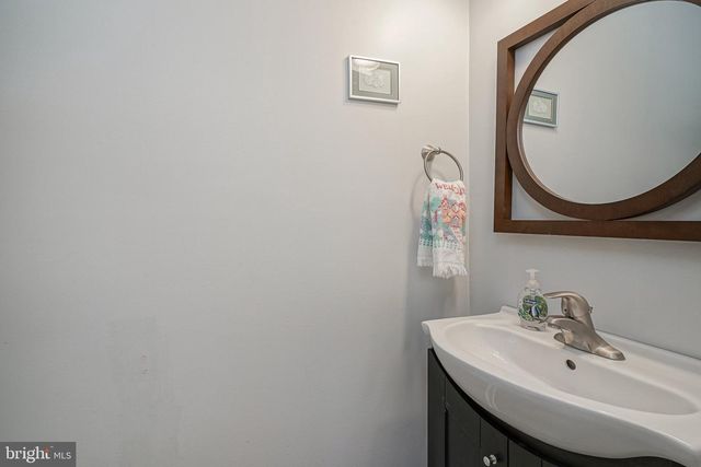 13 BUCKTHORN CT, Woodbury, NJ 08096