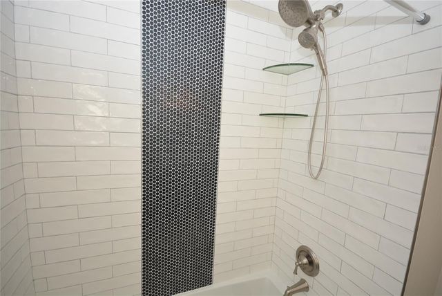 3006 VINE STREET, Orlando, FL 32806