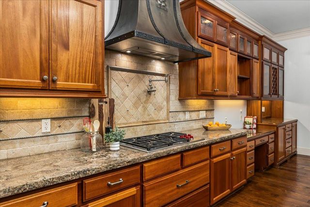 2620 Vineyard Dr, Auburn, CA 95603