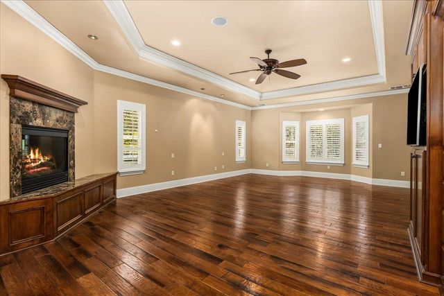 2620 Vineyard Dr, Auburn, CA 95603