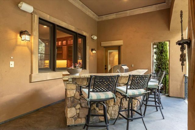 2620 Vineyard Dr, Auburn, CA 95603