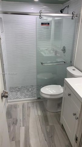 1403 White Pine Dr, Wellington, FL 33414