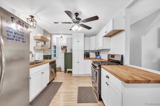 1323 Foreland Drive, Oxford, MI 48371