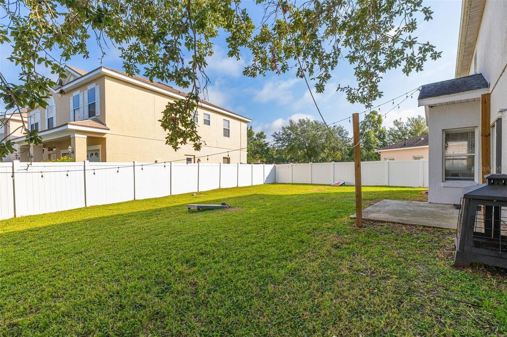 Image 44 of property listing at 1404 SWAINSON COURT, Orlando, FL 32837