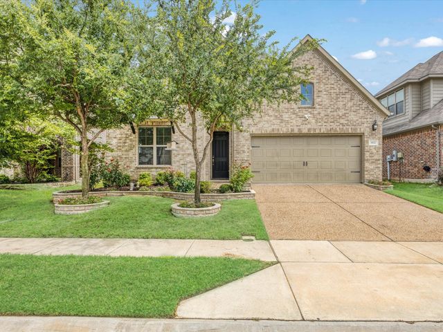 1022 Olivia Drive, Lewisville, TX 75067