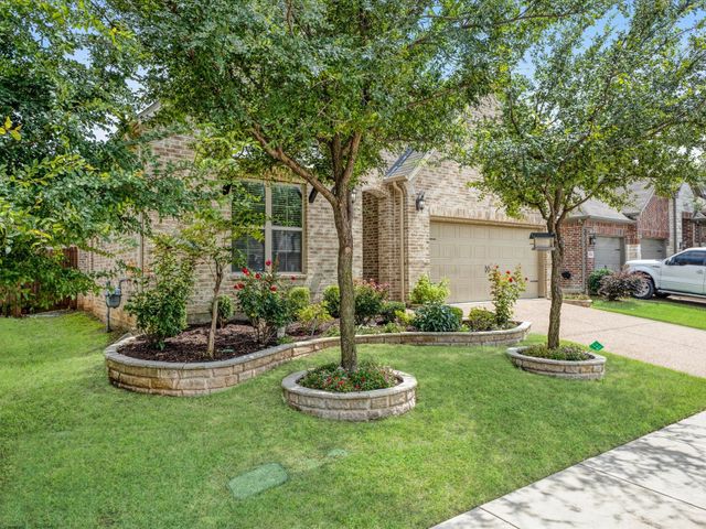 1022 Olivia Drive, Lewisville, TX 75067