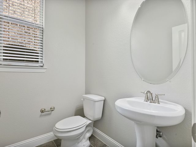 1022 Olivia Drive, Lewisville, TX 75067