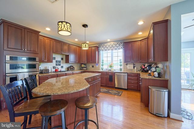 1479 ALTON WAY, Downingtown, PA 19335