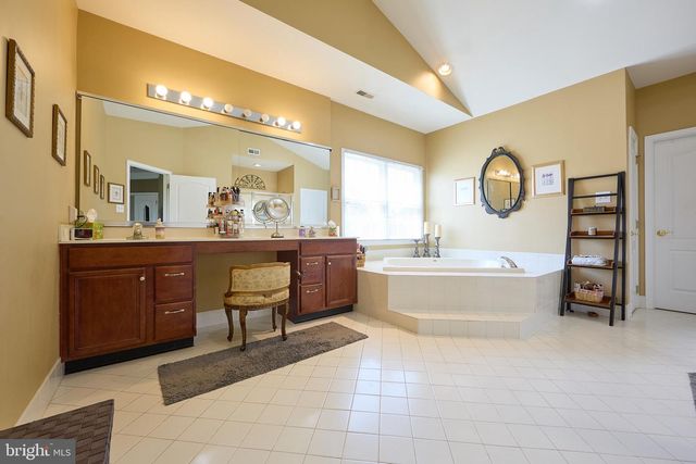 1479 ALTON WAY, Downingtown, PA 19335