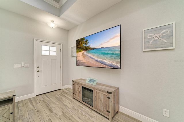 15040 LYNEBURG AVENUE, Port Charlotte, FL 33981