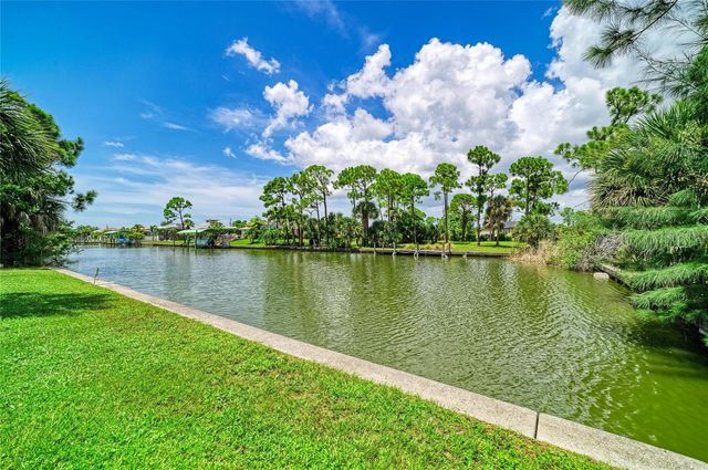 15040 LYNEBURG AVENUE, Port Charlotte, FL 33981