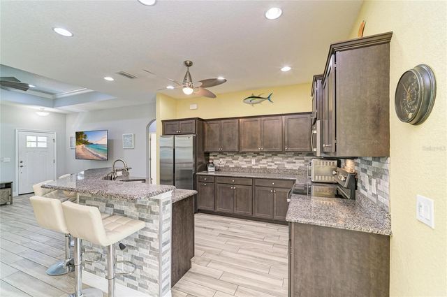 15040 LYNEBURG AVENUE, Port Charlotte, FL 33981
