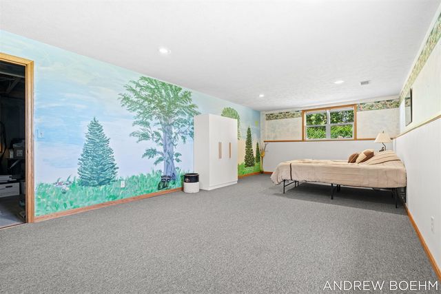 6141 Adams Street, Zeeland, MI 49464