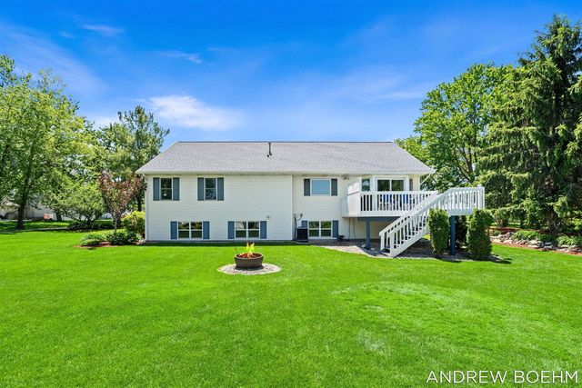 6141 Adams Street, Zeeland, MI 49464