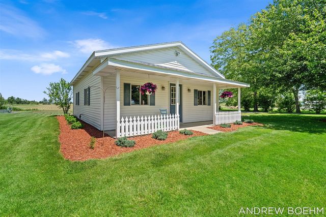 6141 Adams Street, Zeeland, MI 49464