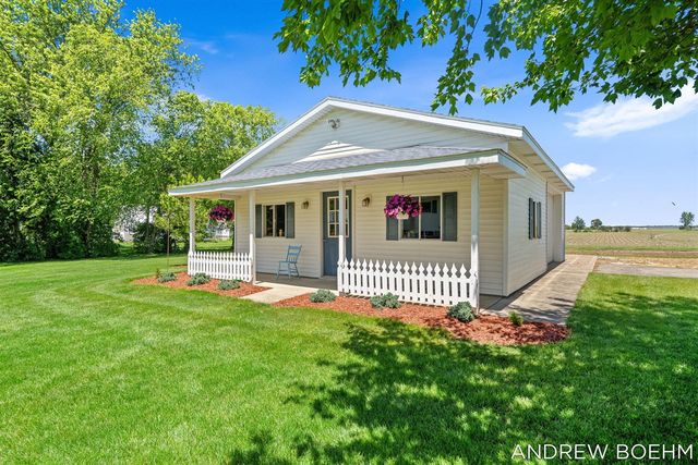 6141 Adams Street, Zeeland, MI 49464