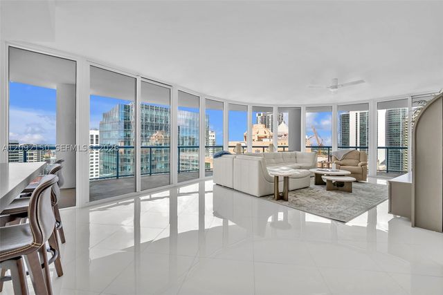 333 Las Olas Way 2807, Fort Lauderdale, FL 33301