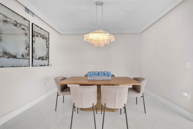 333 Las Olas Way 2807, Fort Lauderdale, FL 33301