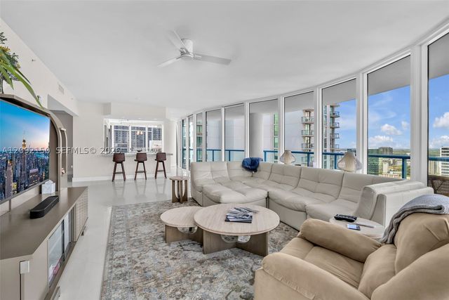333 Las Olas Way 2807, Fort Lauderdale, FL 33301
