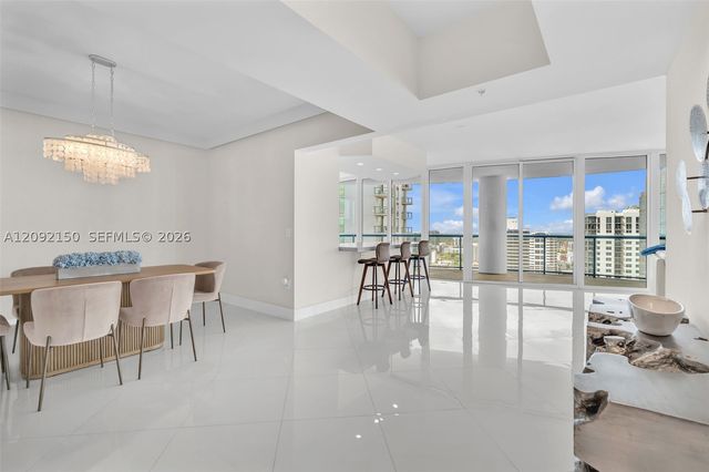 333 Las Olas Way 2807, Fort Lauderdale, FL 33301