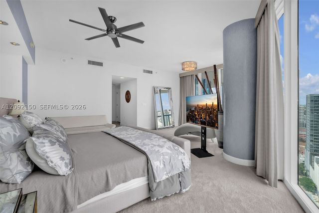 333 Las Olas Way 2807, Fort Lauderdale, FL 33301