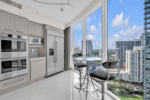 333 Las Olas Way 2807, Fort Lauderdale, FL 33301