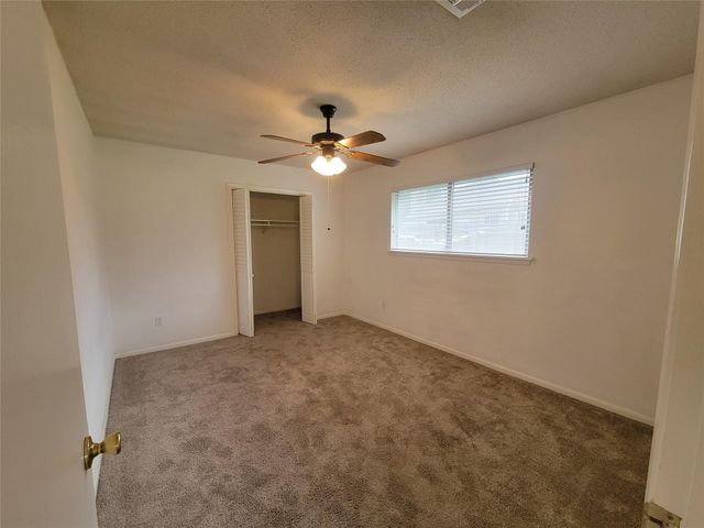 5806 Nassau DR B, Austin, TX 78723