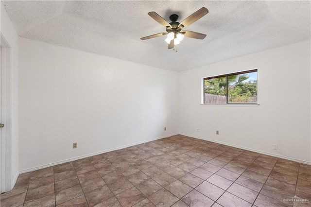 1913 Mourning Dove Circle, Harlingen, TX 78550