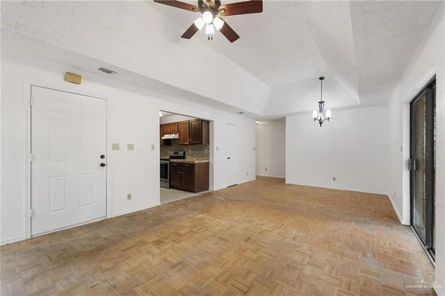 1913 Mourning Dove Circle, Harlingen, TX 78550