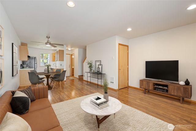 5002 S 30th Street #B2, Tacoma, WA 98466