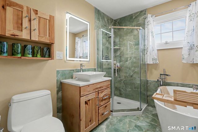 430 Platt Avenue, West Haven, CT 06516