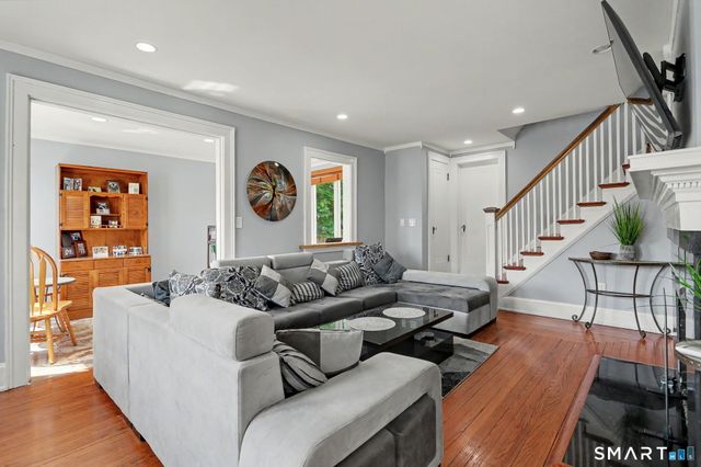 430 Platt Avenue, West Haven, CT 06516