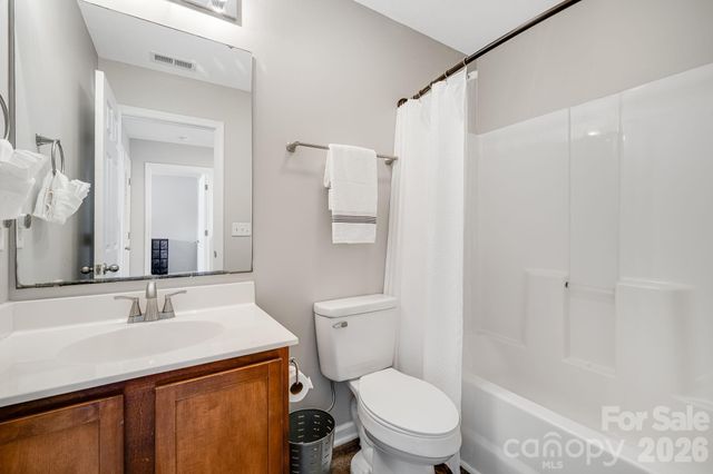 49 Farington Circle, Fletcher, NC 28732