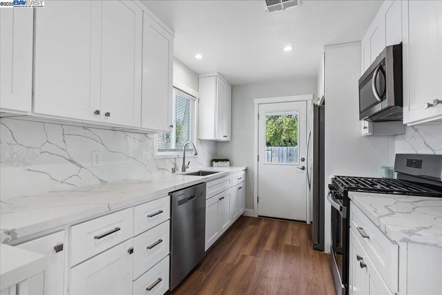 1154 Tilson Dr, Concord, CA 94520